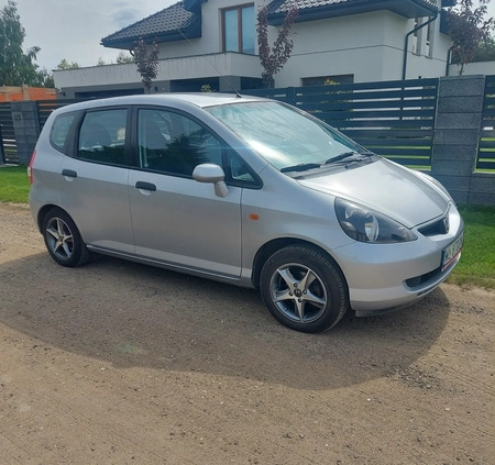 Honda Jazz cena 7900 przebieg: 193300, rok produkcji 2003 z Niemodlin małe 121